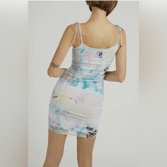 GUESS Brandalised with Graffiti by Banksy Eco‎ Watercolor Graffiti Dress size XS - Picture 3 of 6